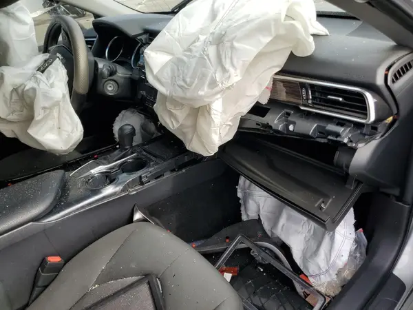 JTNB11HK5J3050079 2018 TOYOTA CAMRY - Image 8