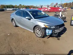JTNB11HK5J3051071 2018 TOYOTA CAMRY