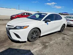 JTNB11HK5J3073586 2018 TOYOTA CAMRY
