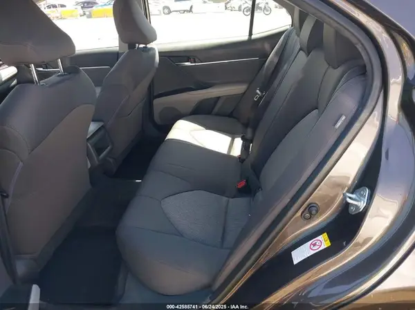 JTNB11HK5K3080376 2019 TOYOTA CAMRY - Image 8