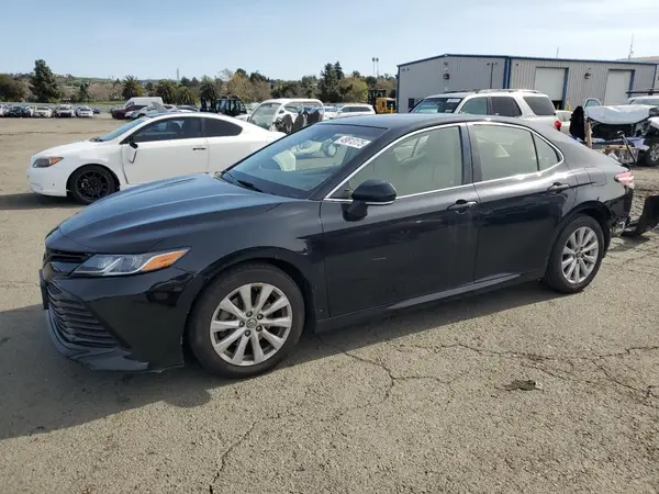 JTNB11HK6J3000520 2018 TOYOTA CAMRY - Image 1