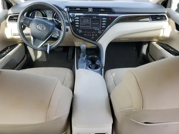 JTNB11HK6J3000520 2018 TOYOTA CAMRY - Image 8