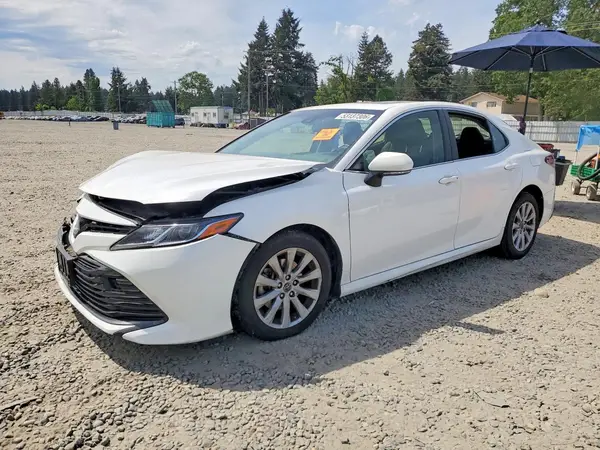 JTNB11HK6J3001795 2018 TOYOTA CAMRY - Image 1