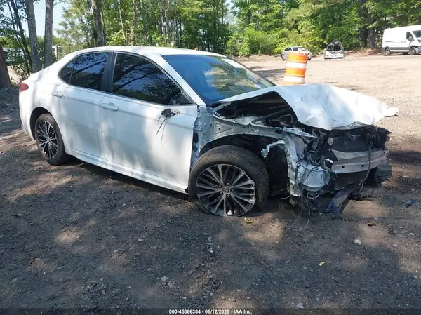 JTNB11HK6J3002798 2018 TOYOTA CAMRY - Image 1