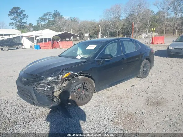 JTNB11HK6J3003174 2018 TOYOTA CAMRY - Image 2