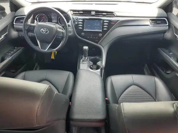 JTNB11HK6J3005765 2018 TOYOTA CAMRY - Image 8