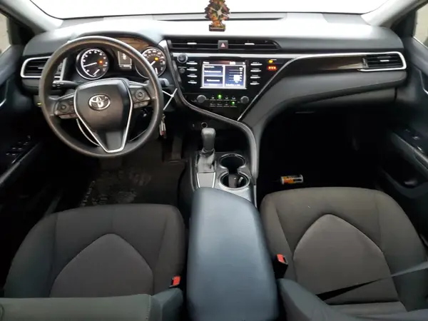 JTNB11HK6J3007256 2018 TOYOTA CAMRY - Image 8