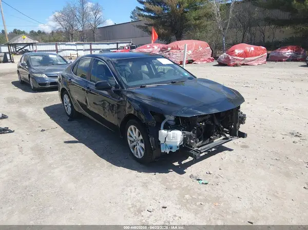 JTNB11HK6J3007659 2018 TOYOTA CAMRY - Image 1
