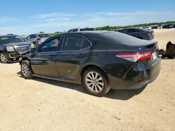 JTNB11HK6J3008312 2018 TOYOTA CAMRY - Image 2