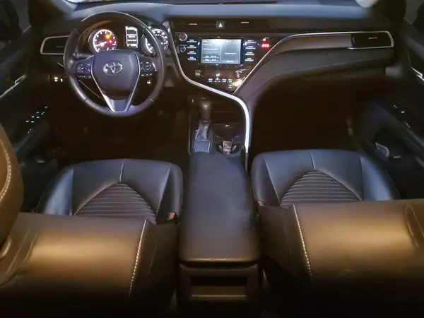 JTNB11HK6J3009671 2018 TOYOTA CAMRY - Image 8