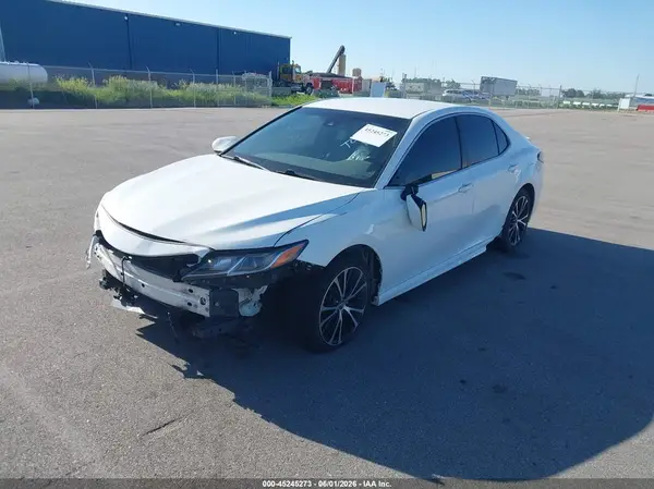 JTNB11HK6J3010237 2018 TOYOTA CAMRY - Image 2