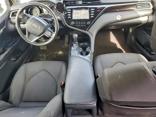 JTNB11HK6J3014613 2018 TOYOTA CAMRY - Image 8