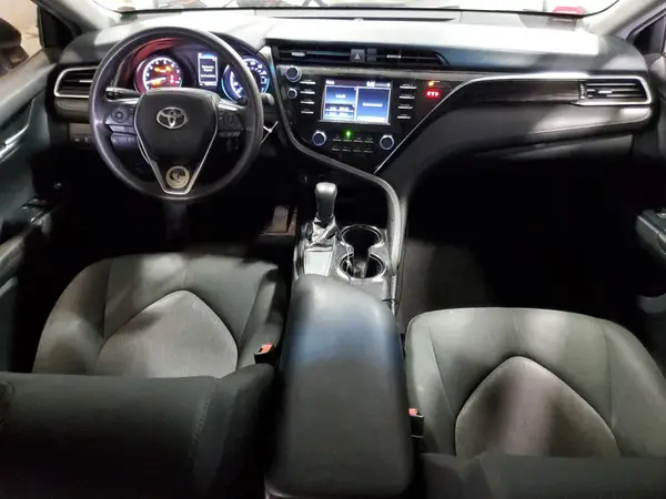 JTNB11HK6J3018208 2018 TOYOTA CAMRY - Image 8