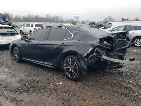 JTNB11HK6J3018211 2018 TOYOTA CAMRY - Image 2