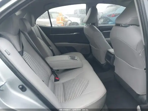 JTNB11HK6J3019584 2018 TOYOTA CAMRY - Image 8