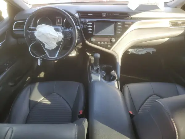 JTNB11HK6J3019942 2018 TOYOTA CAMRY - Image 8