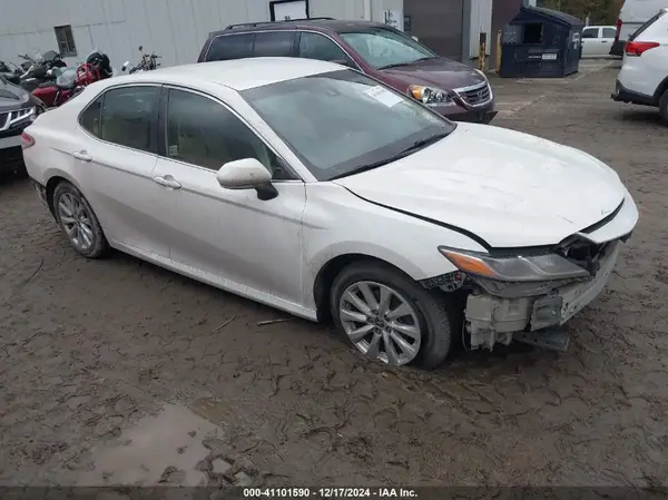 JTNB11HK6J3020508 2018 TOYOTA CAMRY - Image 1