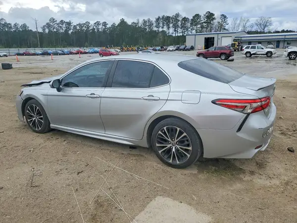 JTNB11HK6J3022145 2018 TOYOTA CAMRY - Image 2