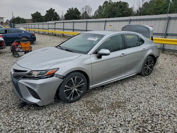 JTNB11HK6J3023828 2018 TOYOTA CAMRY - Image 1