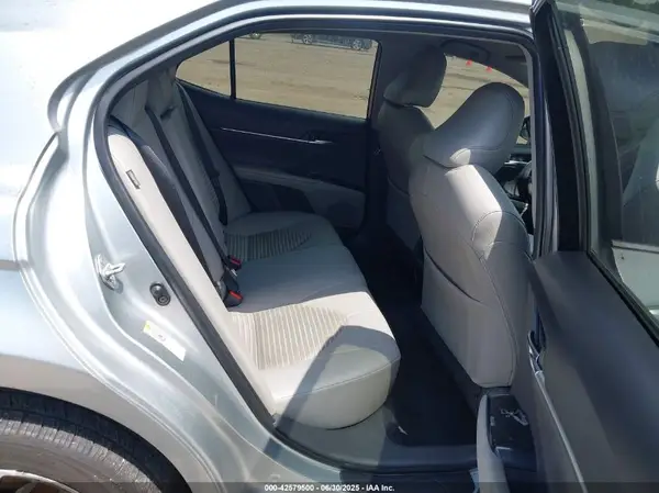 JTNB11HK6J3023831 2018 TOYOTA CAMRY - Image 8