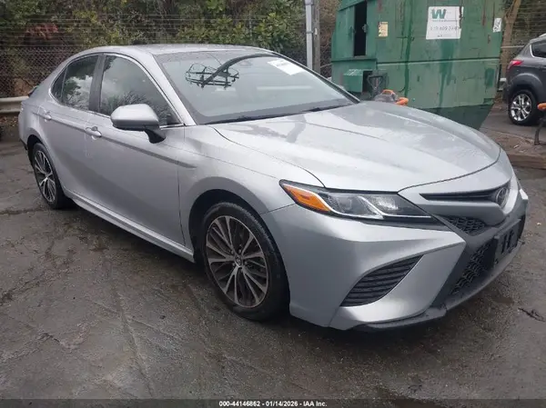 JTNB11HK6J3025370 2018 TOYOTA CAMRY - Image 1