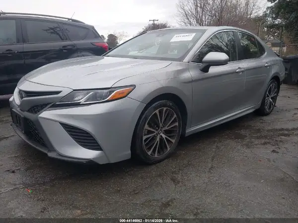 JTNB11HK6J3025370 2018 TOYOTA CAMRY - Image 2