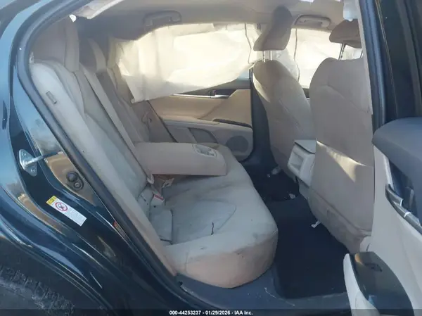 JTNB11HK6J3027362 2018 TOYOTA CAMRY - Image 8