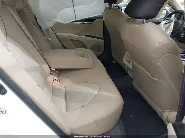 JTNB11HK6J3030164 2018 TOYOTA CAMRY - Image 8