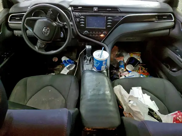 JTNB11HK6J3030567 2018 TOYOTA CAMRY - Image 8