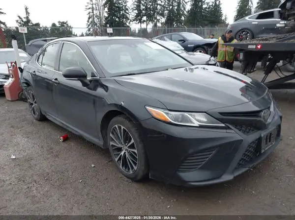 JTNB11HK6J3031251 2018 TOYOTA CAMRY - Image 1