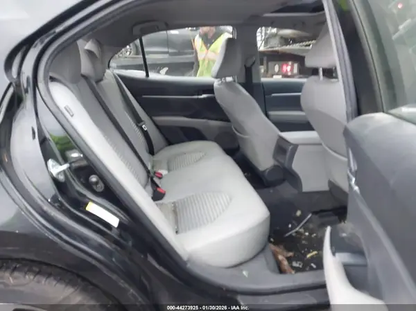 JTNB11HK6J3031251 2018 TOYOTA CAMRY - Image 8