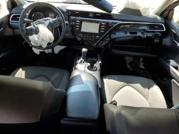 JTNB11HK6J3032609 2018 TOYOTA CAMRY - Image 8
