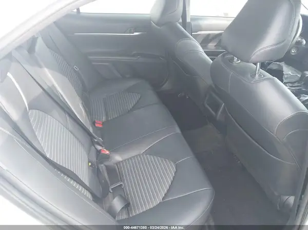 JTNB11HK6J3032996 2018 TOYOTA CAMRY - Image 8