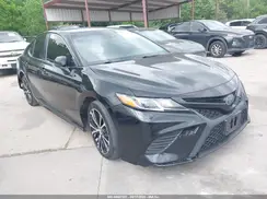 JTNB11HK6J3035655 2018 TOYOTA CAMRY