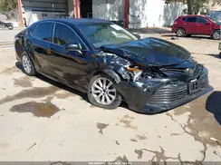 JTNB11HK6J3039737 2018 TOYOTA CAMRY