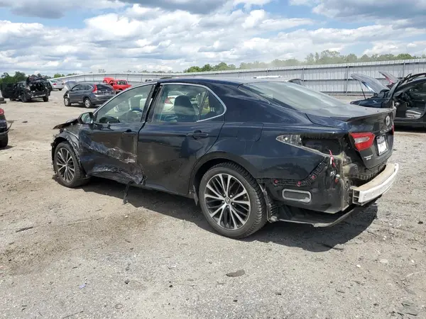 JTNB11HK6J3042475 2018 TOYOTA CAMRY - Image 2
