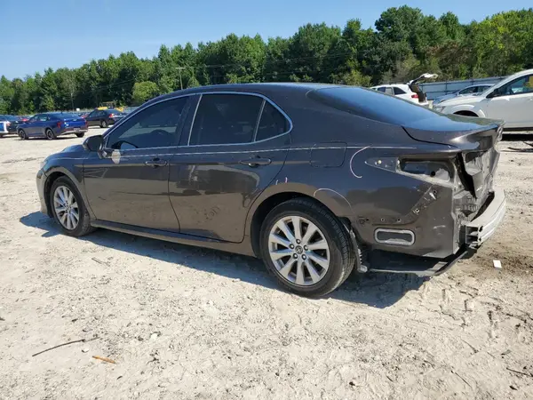 JTNB11HK6J3042878 2018 TOYOTA CAMRY - Image 2