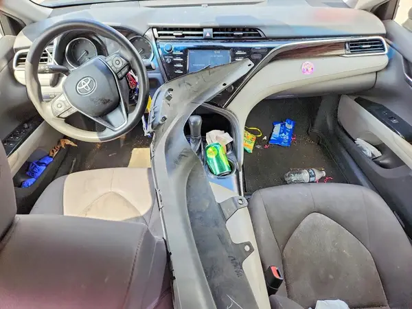 JTNB11HK6J3043884 2018 TOYOTA CAMRY - Image 8