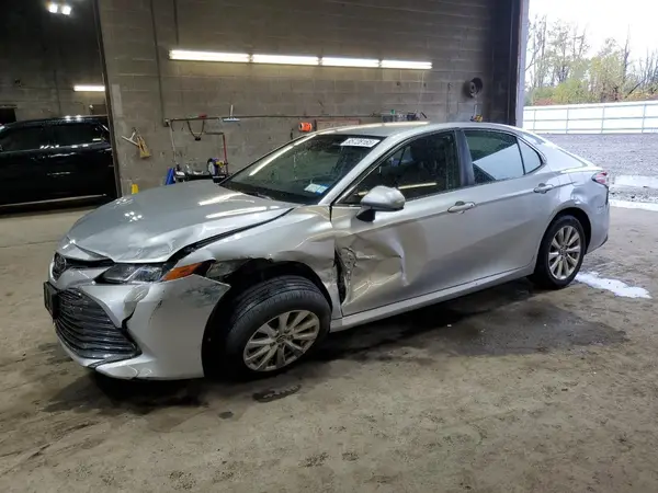 JTNB11HK6J3045067 2018 TOYOTA CAMRY - Image 1