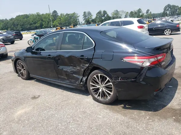 JTNB11HK6J3046056 2018 TOYOTA CAMRY - Image 2