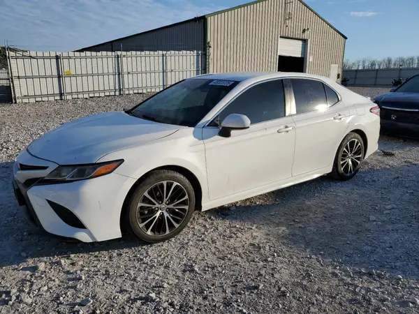 JTNB11HK6J3050866 2018 TOYOTA CAMRY - Image 1