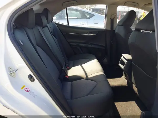JTNB11HK6J3068753 2018 TOYOTA CAMRY - Image 8