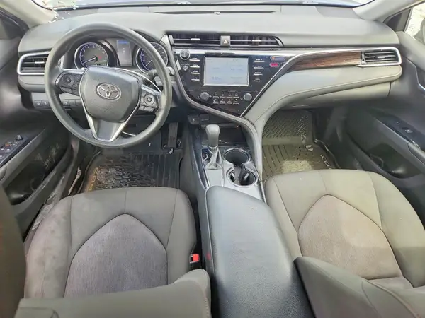JTNB11HK6J3068980 2018 TOYOTA CAMRY - Image 8