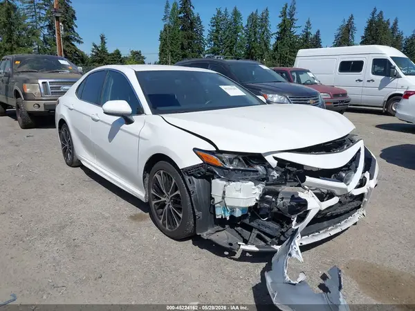 JTNB11HK6J3072382 2018 TOYOTA CAMRY - Image 1