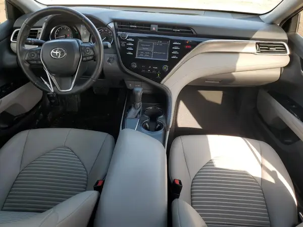 JTNB11HK7J3000249 2018 TOYOTA CAMRY - Image 8