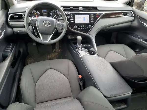 JTNB11HK7J3001689 2018 TOYOTA CAMRY - Image 8