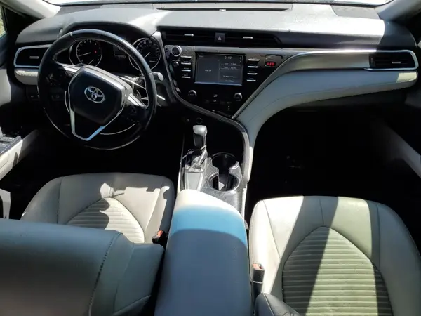 JTNB11HK7J3001868 2018 TOYOTA CAMRY - Image 8
