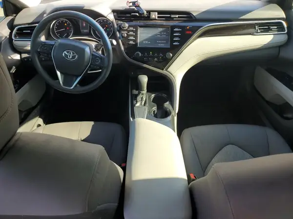 JTNB11HK7J3002695 2018 TOYOTA CAMRY - Image 8