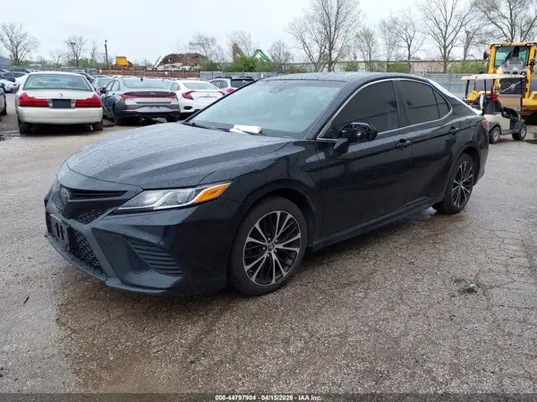 JTNB11HK7J3002891 2018 TOYOTA CAMRY - Image 2