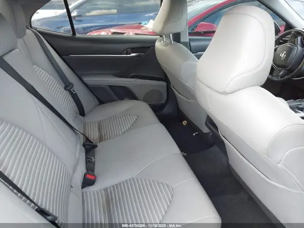 JTNB11HK7J3003491 2018 TOYOTA CAMRY - Image 8